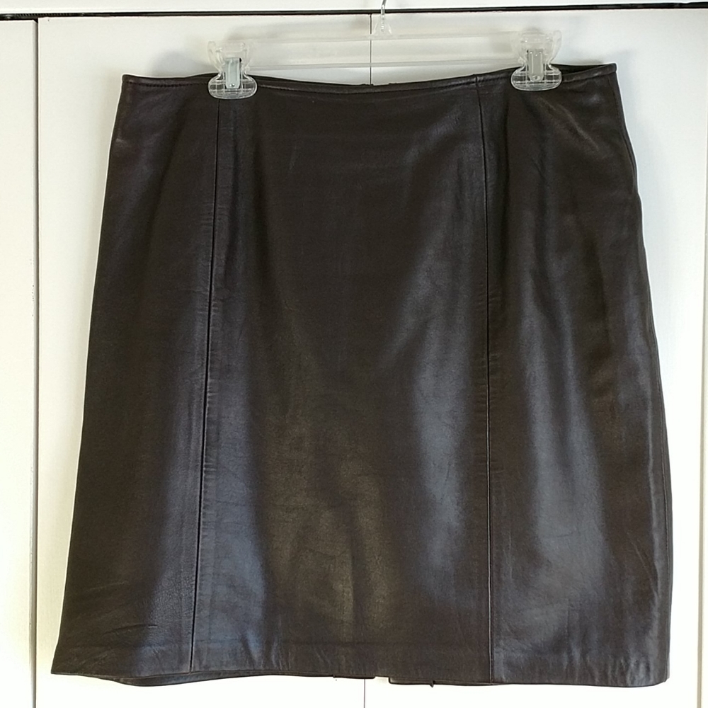 Leather skirt